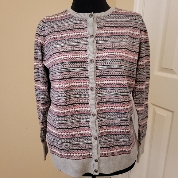 L.L. Bean Sweaters - L.L. Bean Vintage Multicolor Pattern Cardigan Sweater Size L
